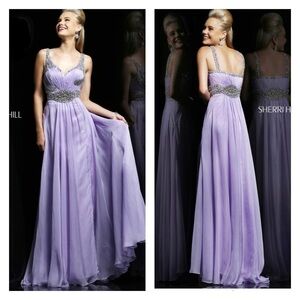 NWT SHERRI HILL 3896 Lavender Purple Rhinestone Embellished Maxi Gown Size 00